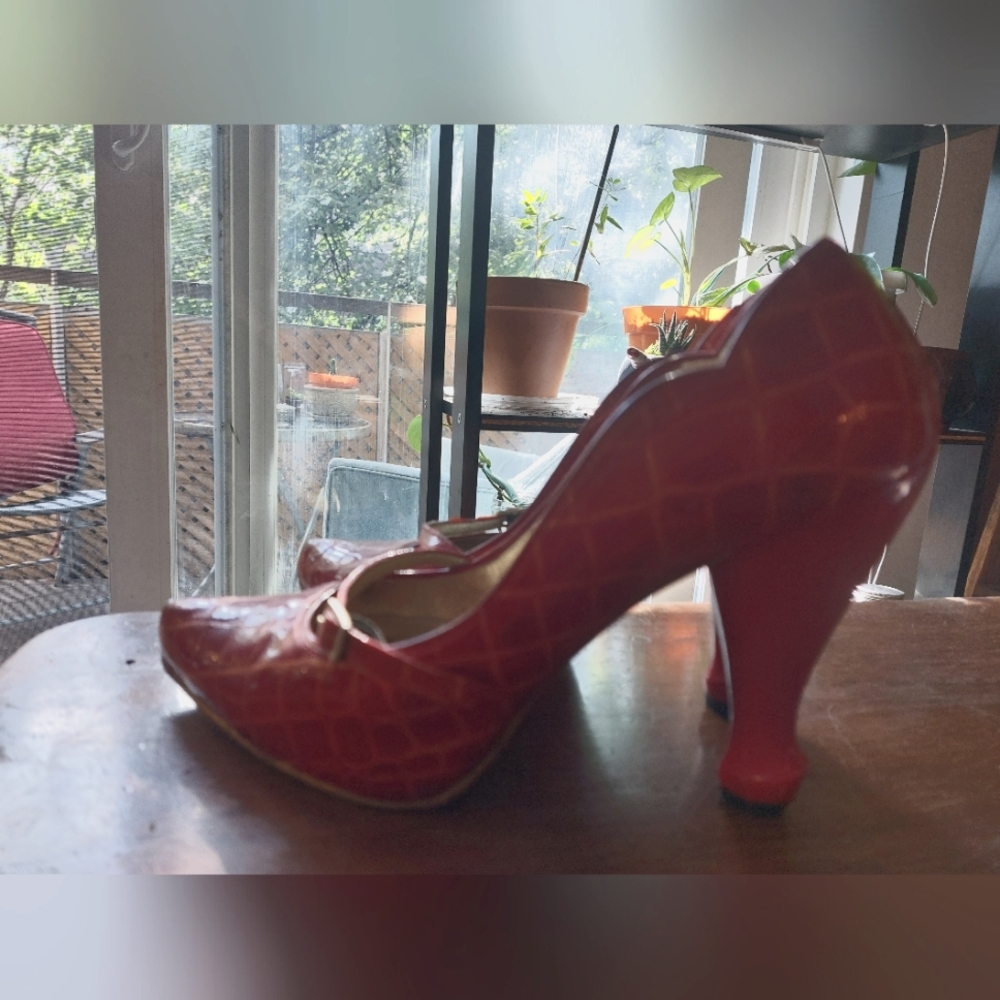 Fluevog limited edition hot red heels